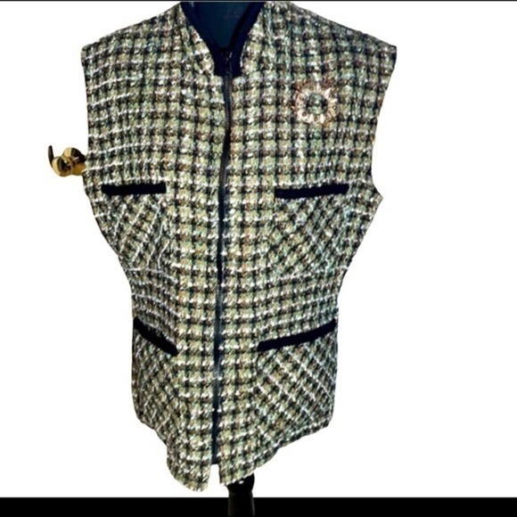 Heaslip Vest Medium With Pin Medium - Picture 1 of 8